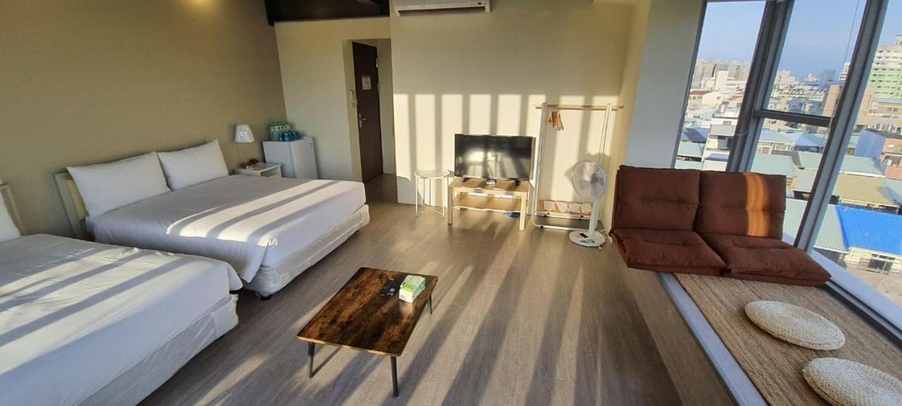 In Fengchia 映逢甲 Hotel Taichung Bagian luar foto