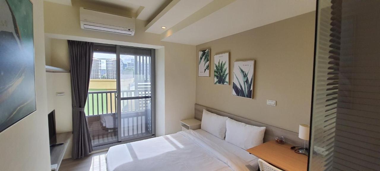 In Fengchia 映逢甲 Hotel Taichung Bagian luar foto