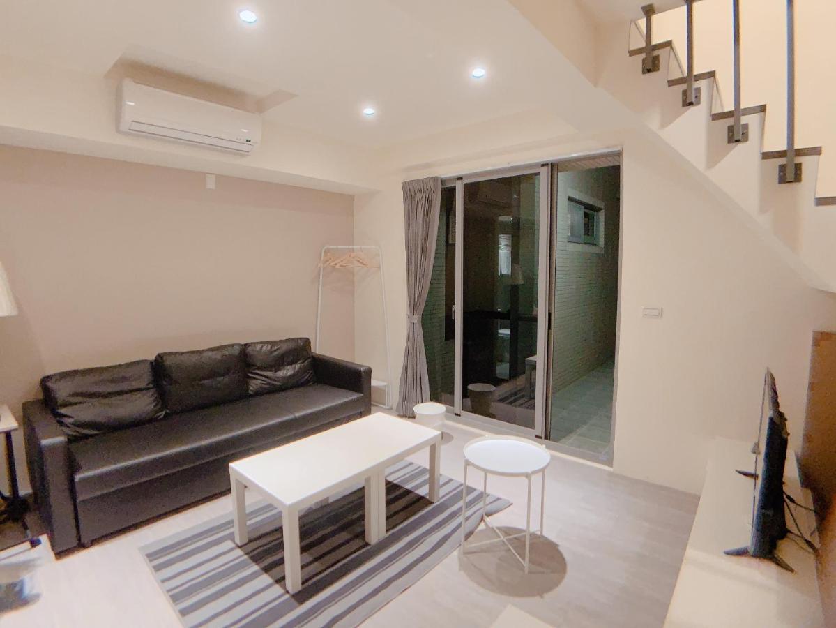 In Fengchia 映逢甲 Hotel Taichung Bagian luar foto