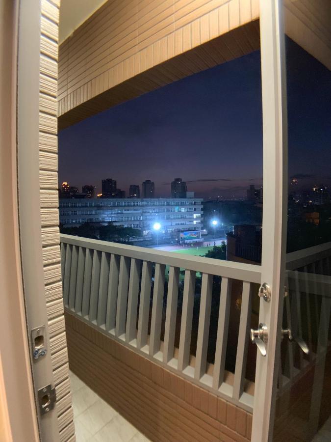 In Fengchia 映逢甲 Hotel Taichung Bagian luar foto