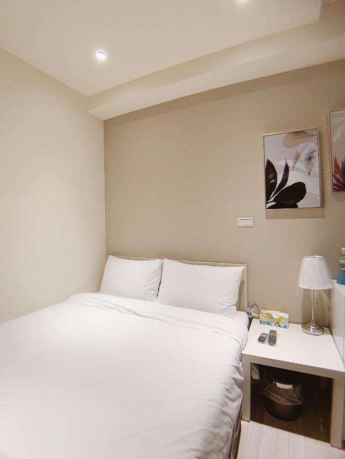 In Fengchia 映逢甲 Hotel Taichung Bagian luar foto